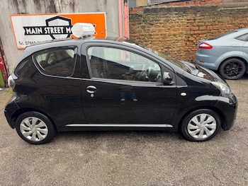 Used Toyota AYGO 2013 for sale - 77207712: Photo