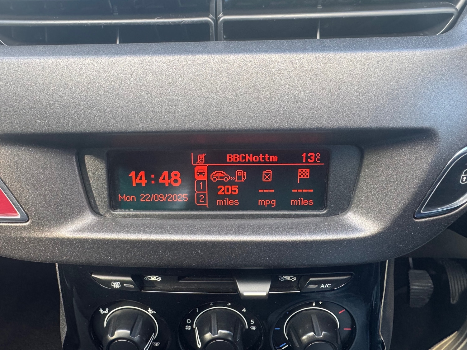 Used Citroen C3 2015 for sale - 76027626: Photo 14