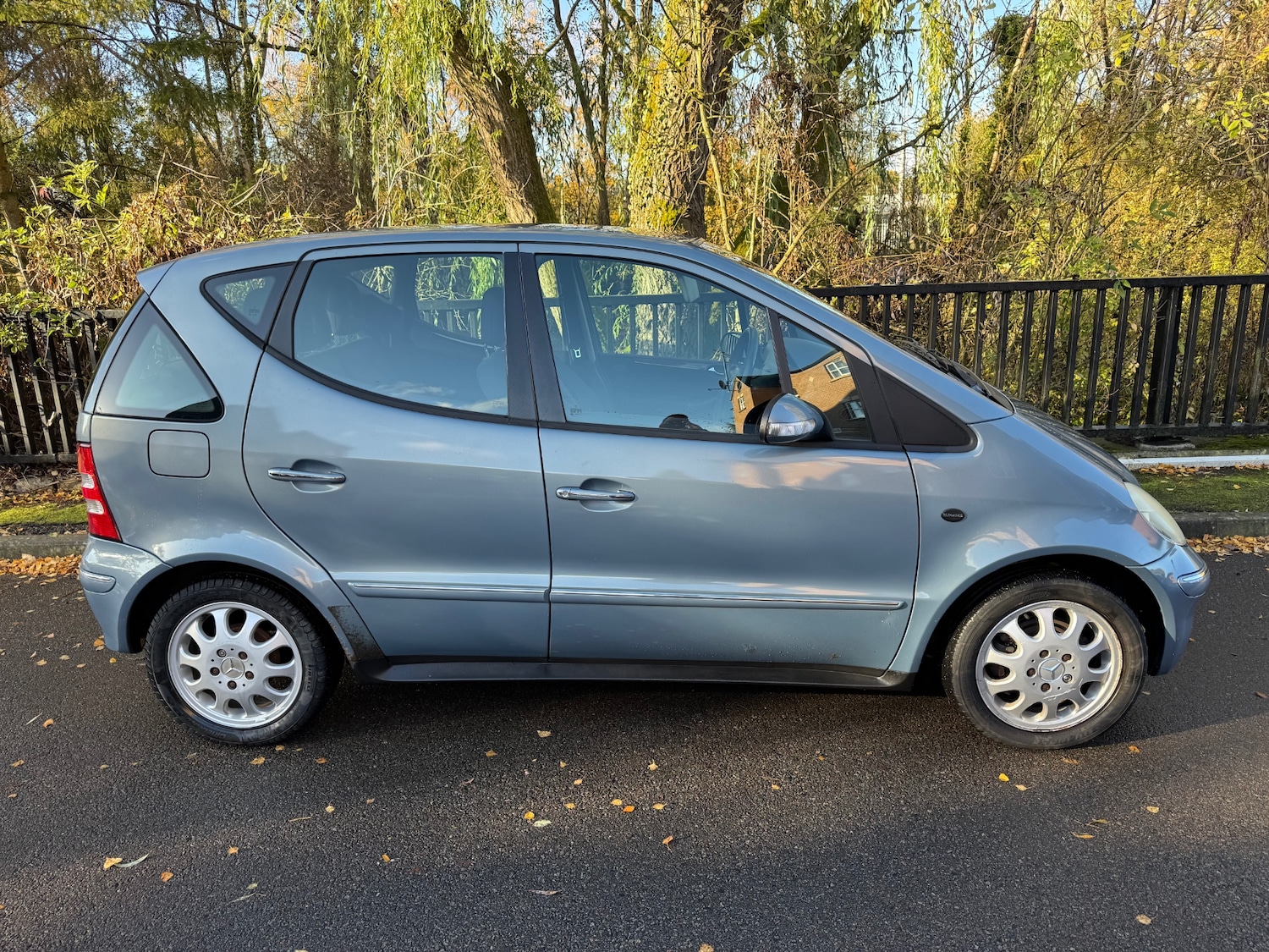 Used Mercedes-Benz A-Class 2004 for sale - 76444347: Photo 4