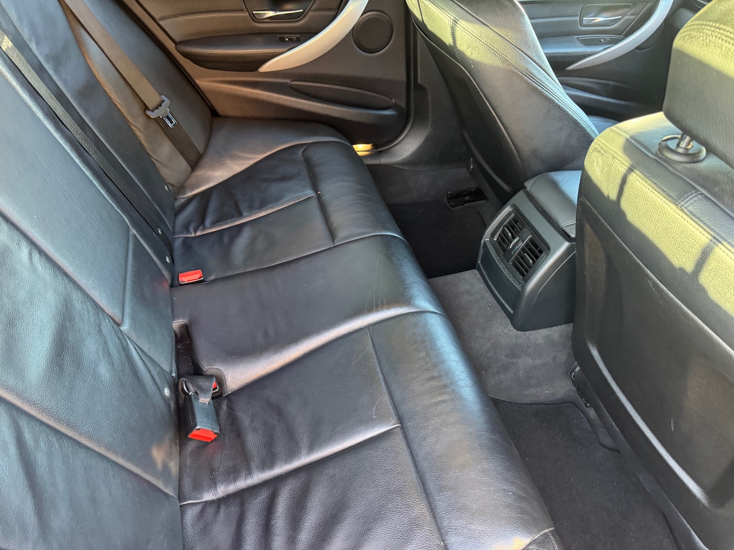 Used BMW 3 Series 2014 for sale - 76649658: Photo 10