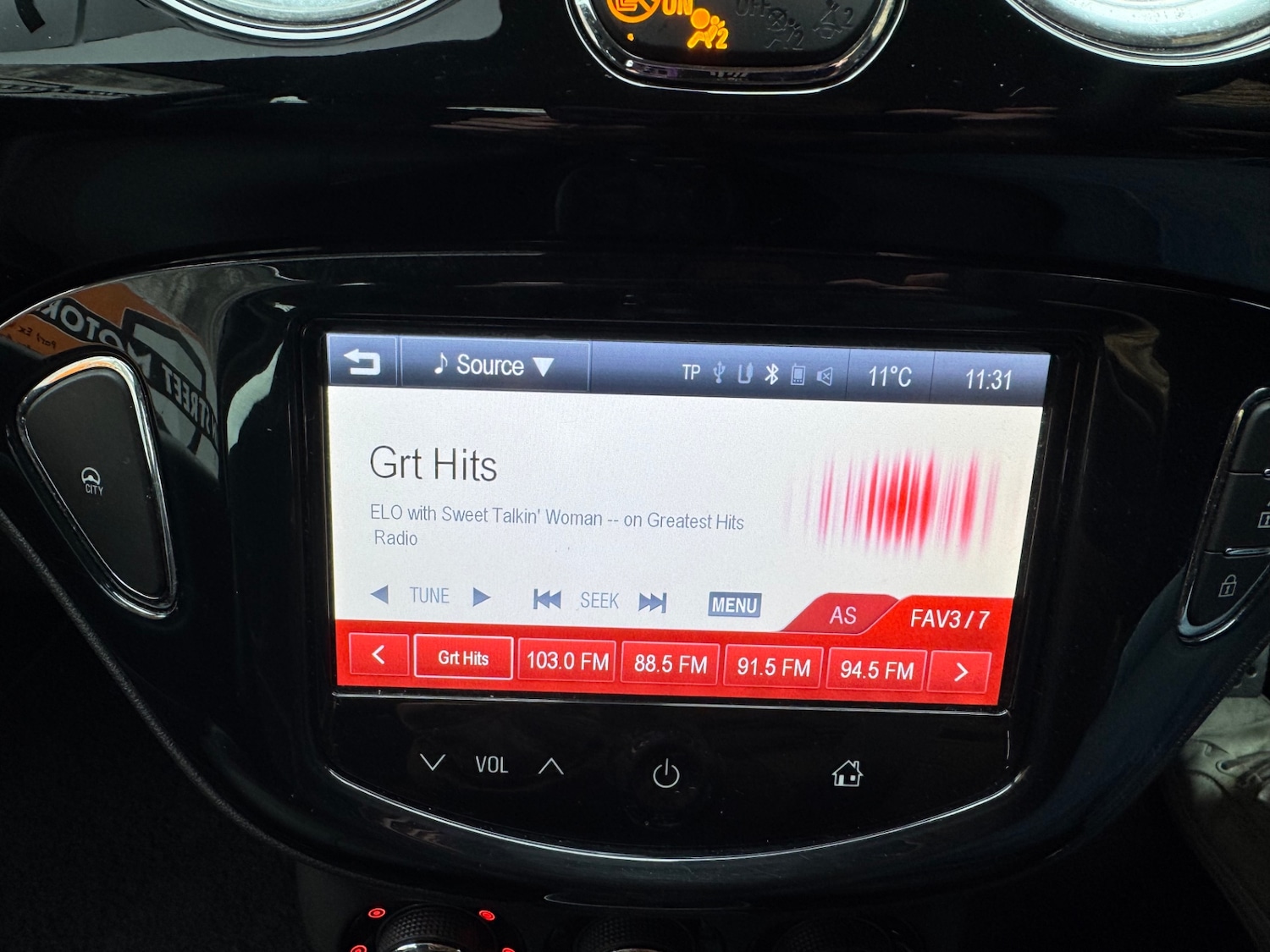 Used Vauxhall ADAM 2013 for sale - 77845260: Photo 13