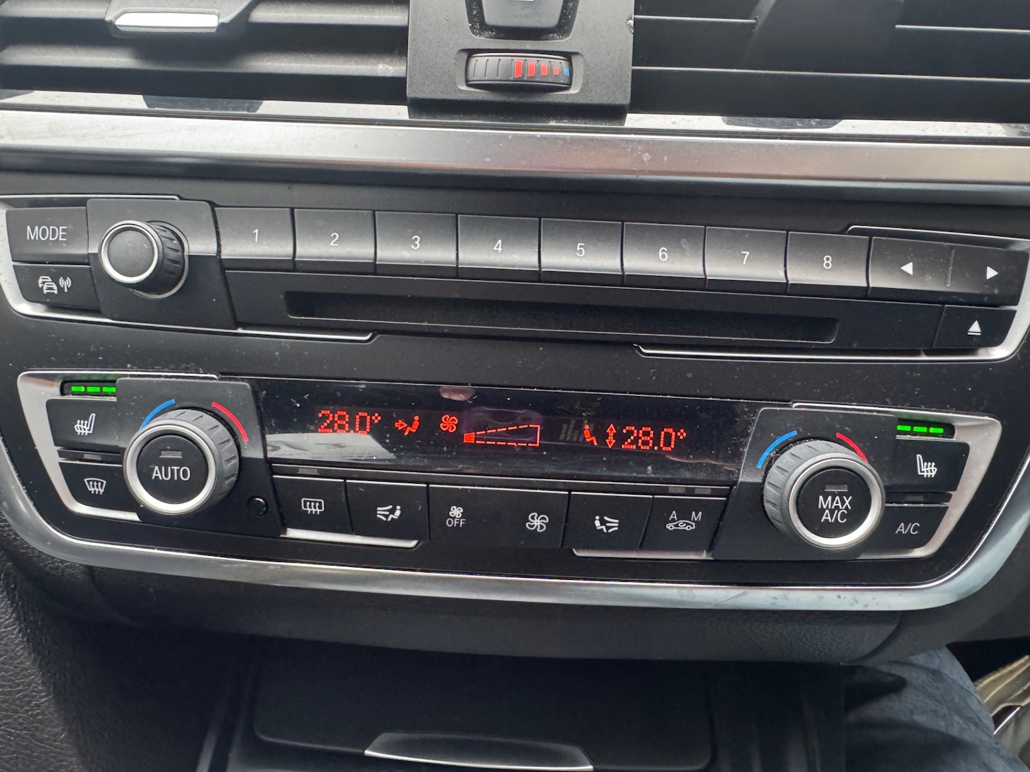 Used BMW 3 Series 2014 for sale - 76555108: Photo 19