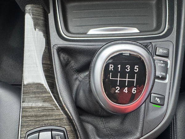 Used BMW 3 Series 2012 for sale - 76193480: Photo 21