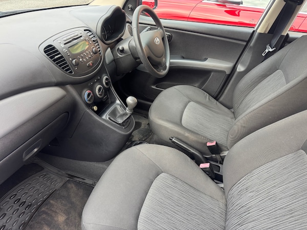 Used Hyundai i10 2011 for sale - 76221609: Photo 11