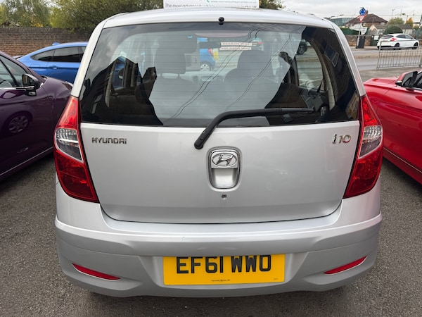 Used Hyundai i10 2011 for sale - 76221609: Photo 5