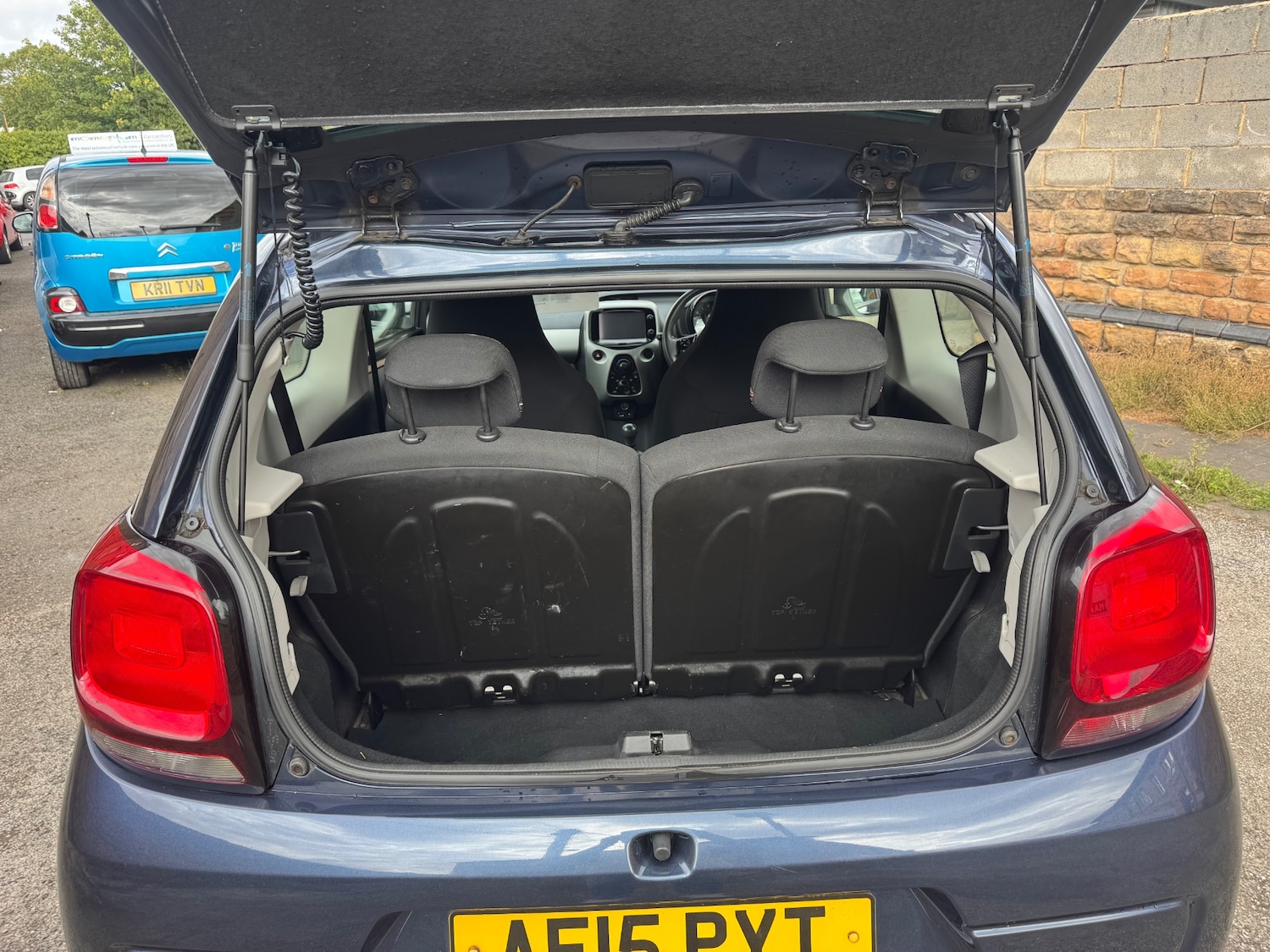 Vehicle 7