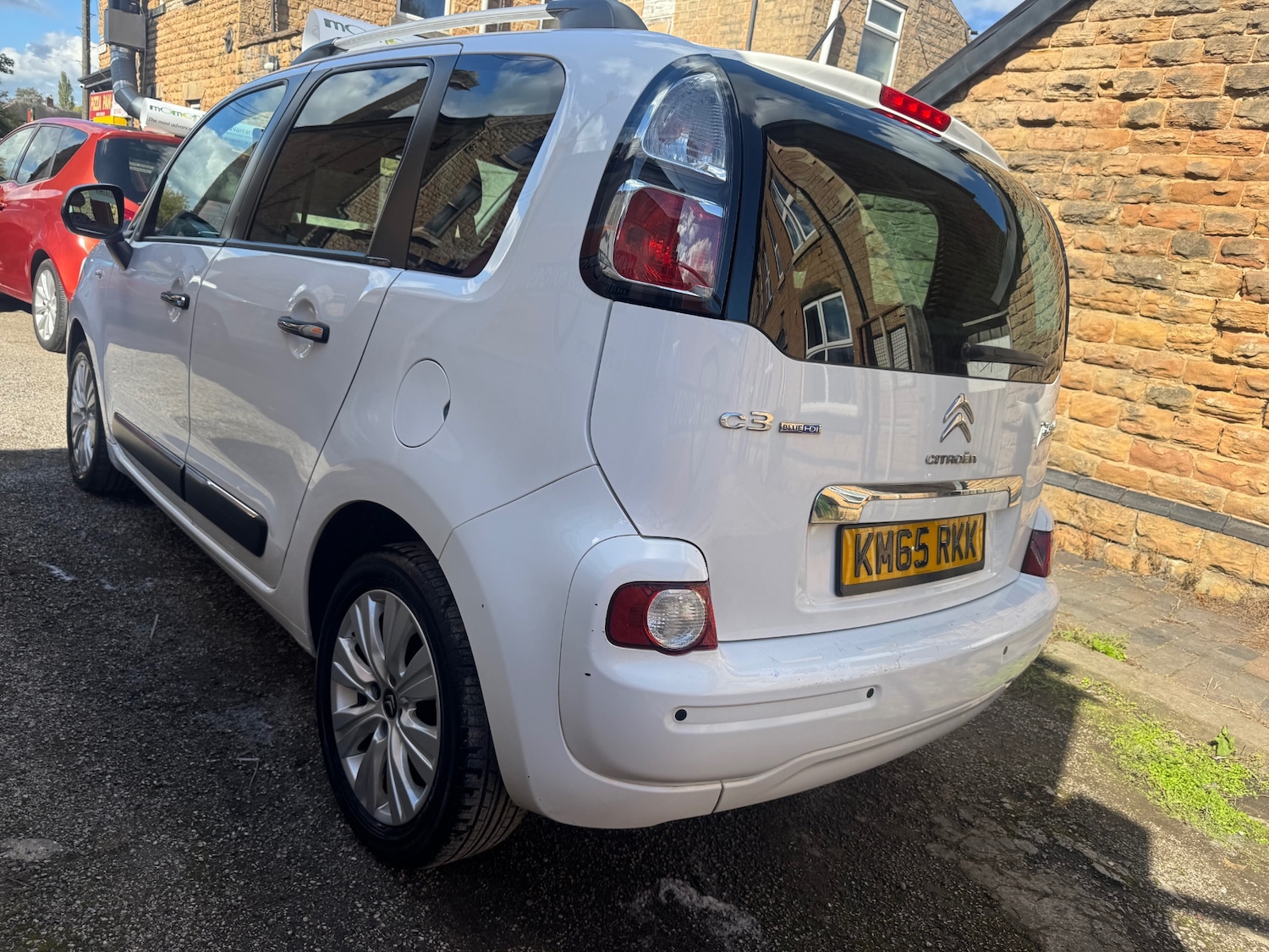 Vehicle 8