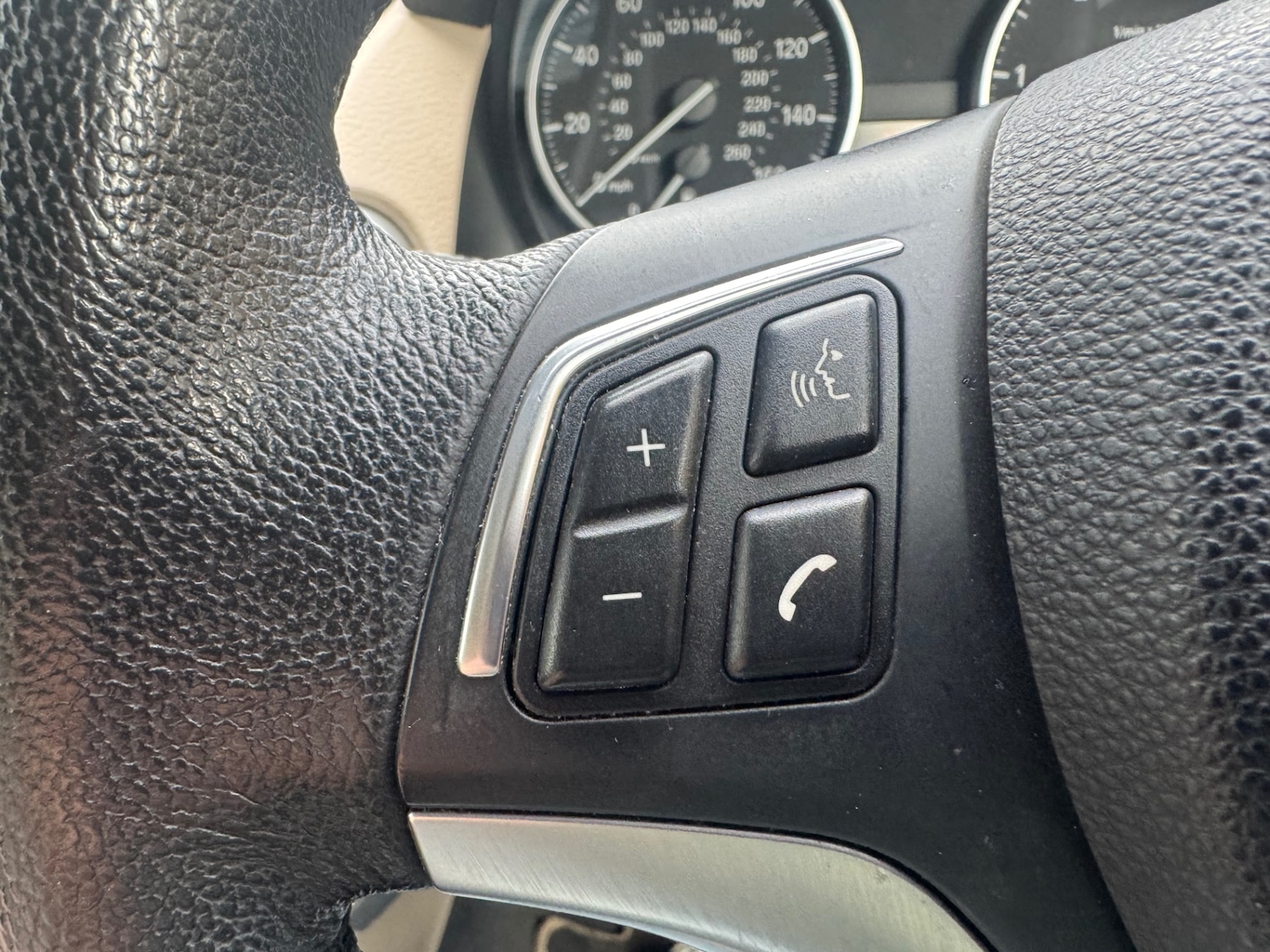 Used BMW X1 2013 for sale - 76352592: Photo 20