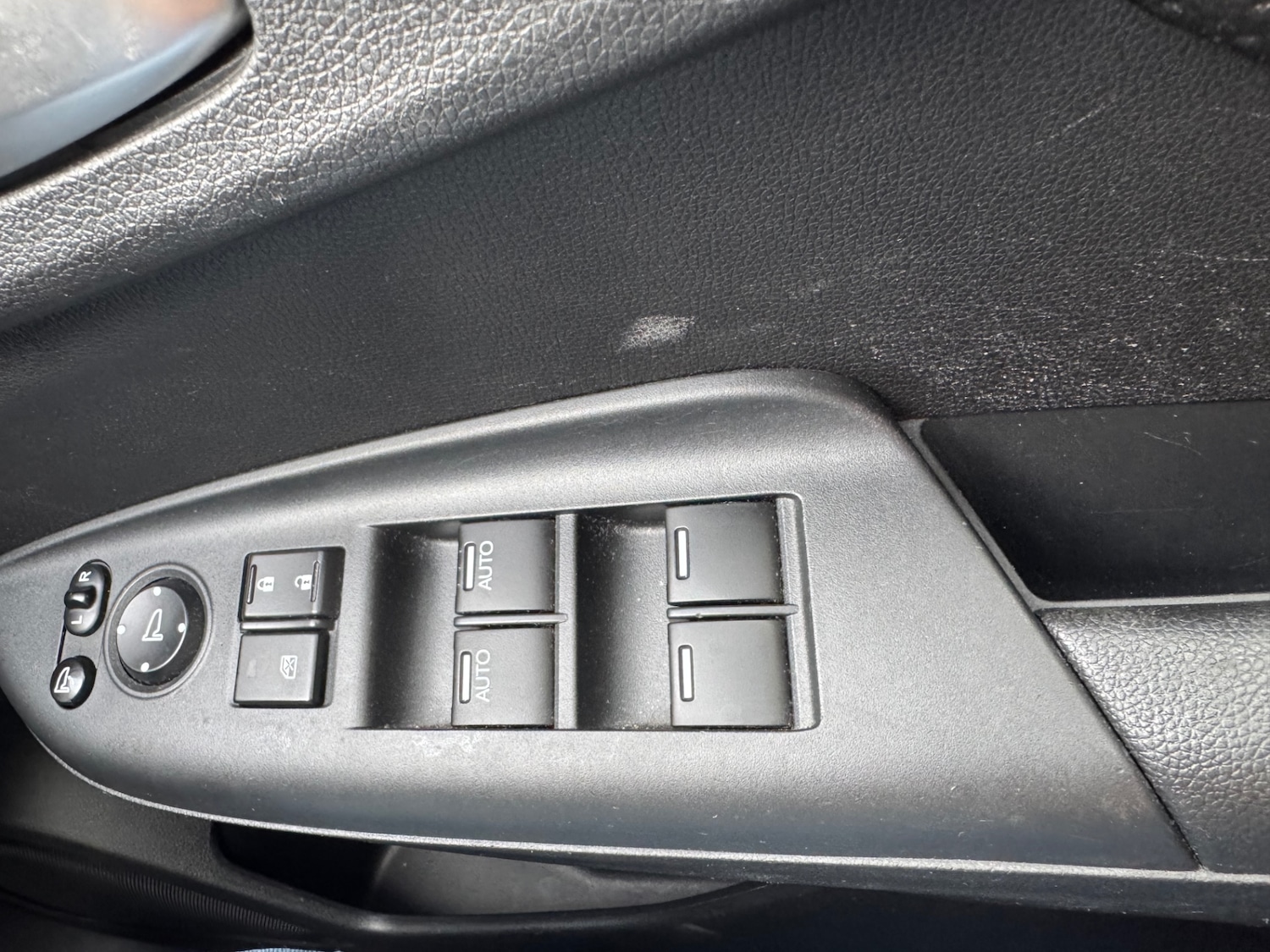 Used Honda Jazz 2017 for sale - 78210265: Photo 21