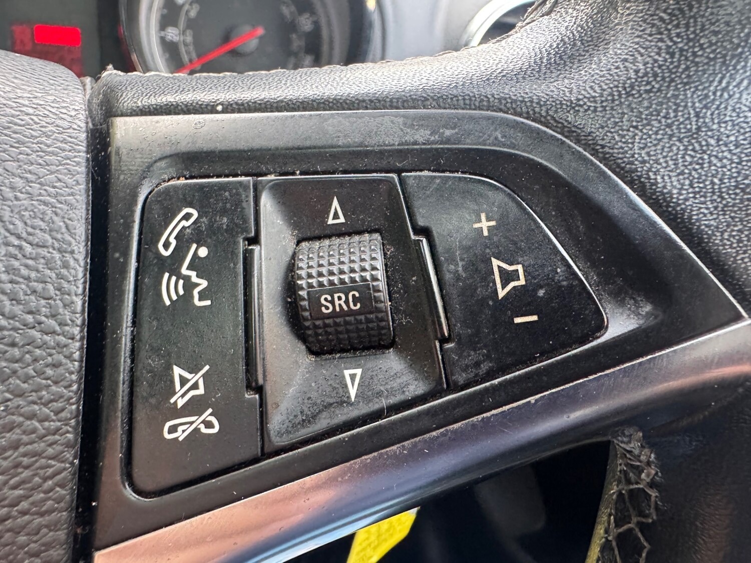 Used Vauxhall Meriva 2013 for sale - 76352188: Photo 22