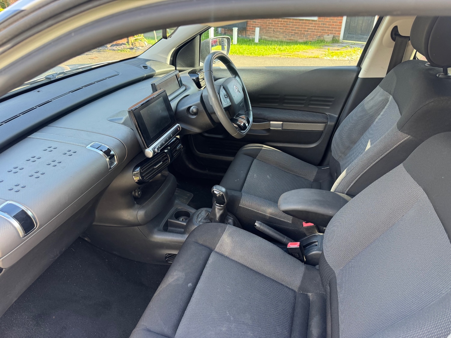 Used Citroen C4 Cactus 2015 for sale - 76114076: Photo 11