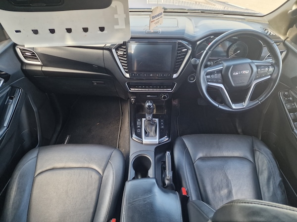 Used Isuzu D-Max 2022 for sale - 76209131: Photo 10