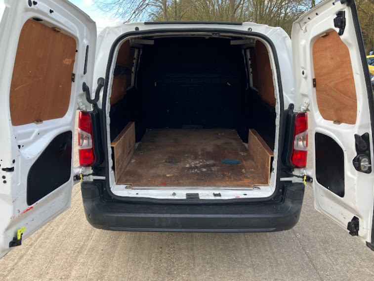 Used Peugeot Partner 2020 for sale - 78018340: Photo 11