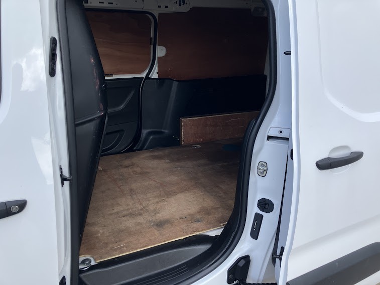 Used Peugeot Partner 2020 for sale - 78018340: Photo 12