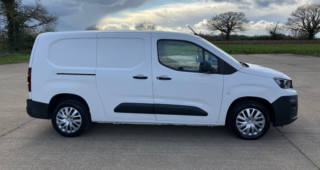 Used Peugeot Partner 2020 for sale - 78018340: Photo 2