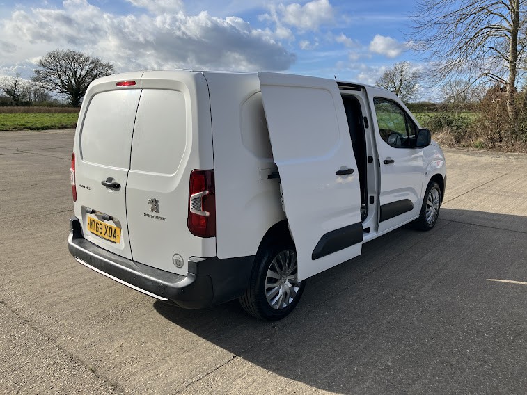 Used Peugeot Partner 2020 for sale - 78018340: Photo 8