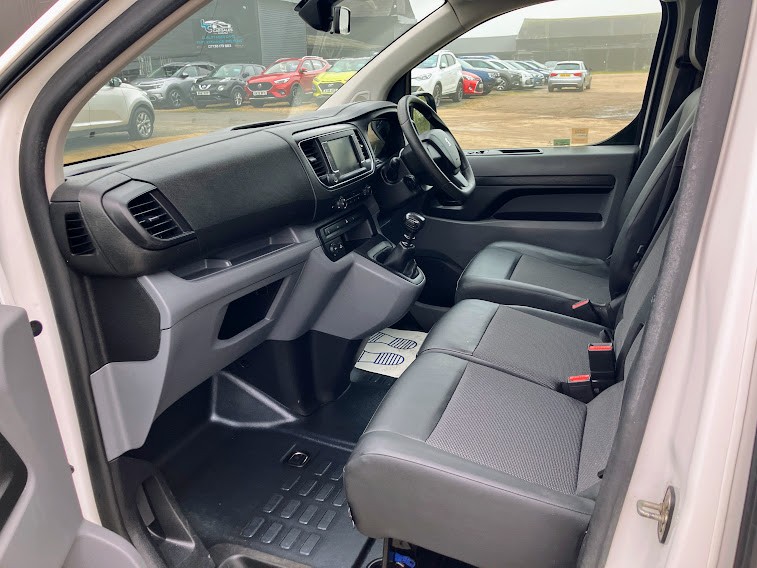 Used Peugeot Expert 2018 for sale - 77813156: Photo 17