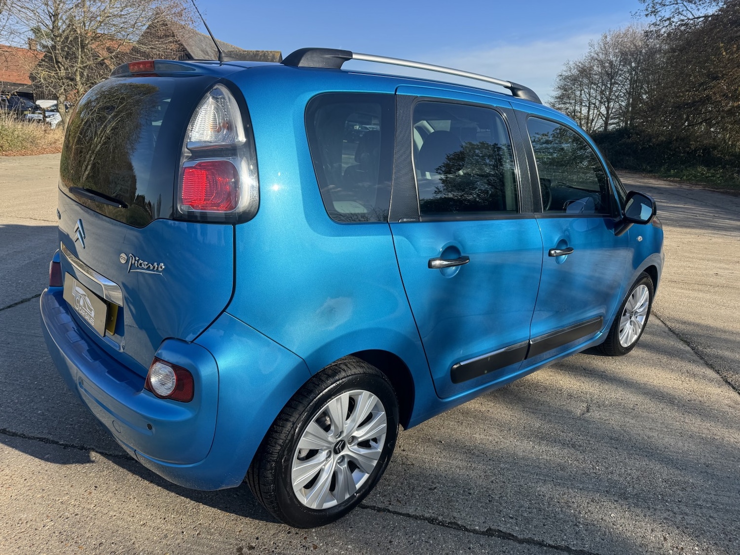 Used Citroen C3 Picasso 2011 for sale - 76799231: Photo 4