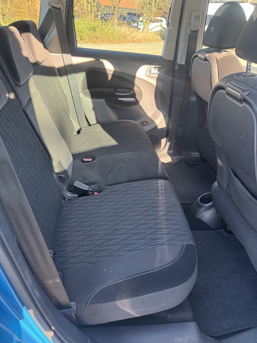 Used Citroen C3 Picasso 2011 for sale - 76799231: Photo 6