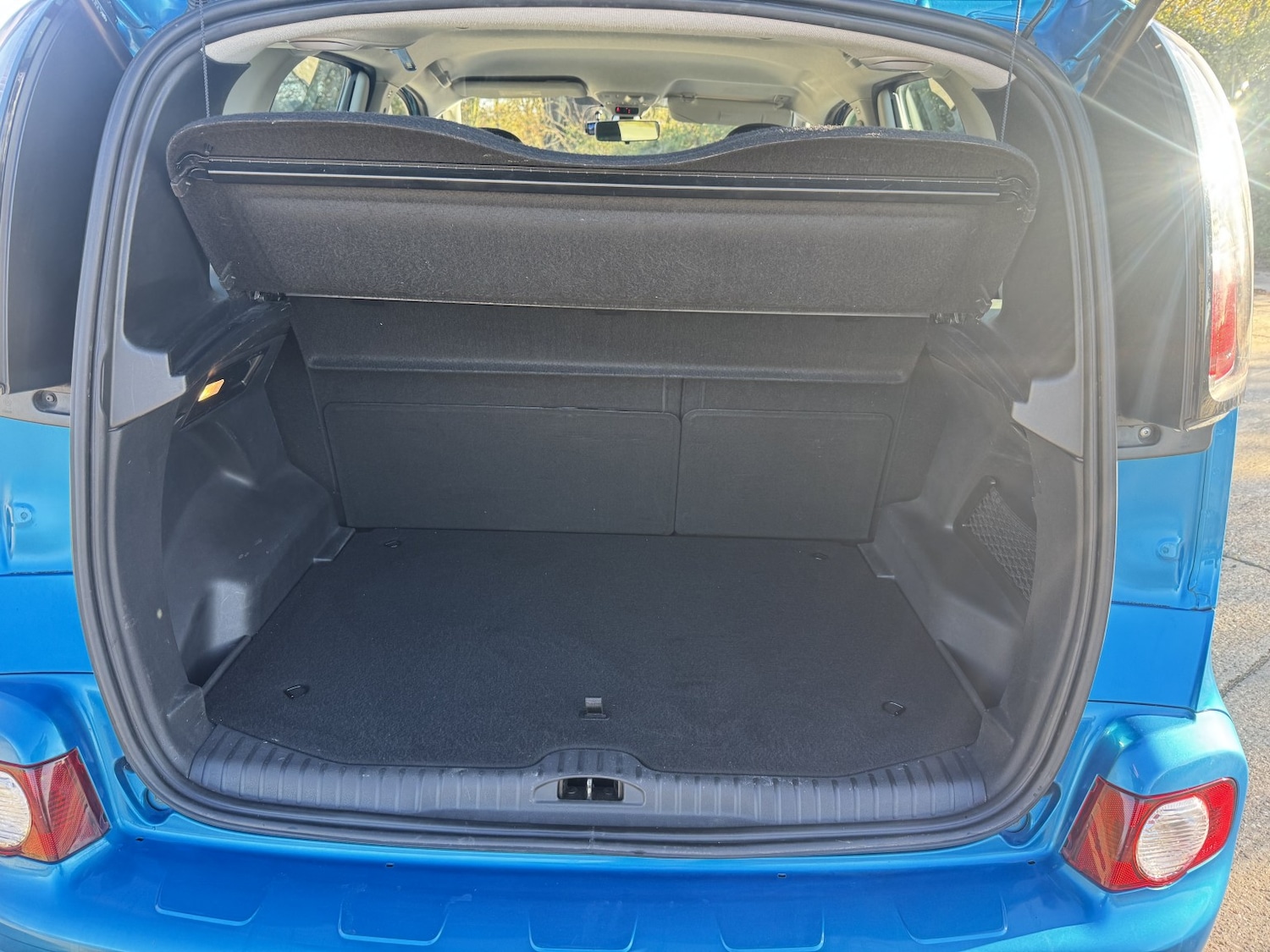 Used Citroen C3 Picasso 2011 for sale - 76799231: Photo 8