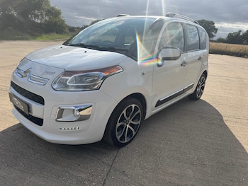 Used Citroen C3 Picasso 2015 for sale - 75606921: Photo