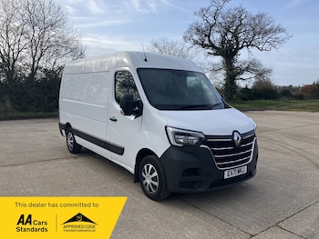 Renault Master feature image