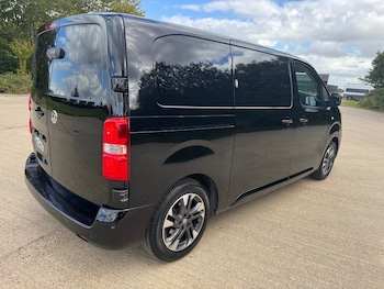 Used Vauxhall Vivaro 2020 for sale - 76243028: Photo 4