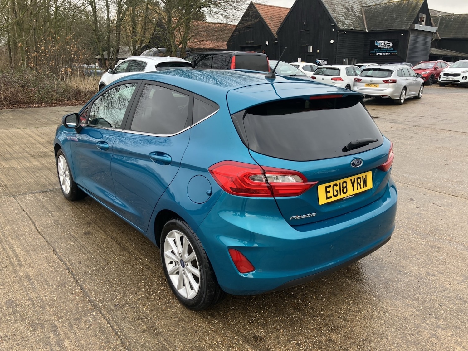Used Ford Fiesta 2018 for sale - 77385300: Photo 2