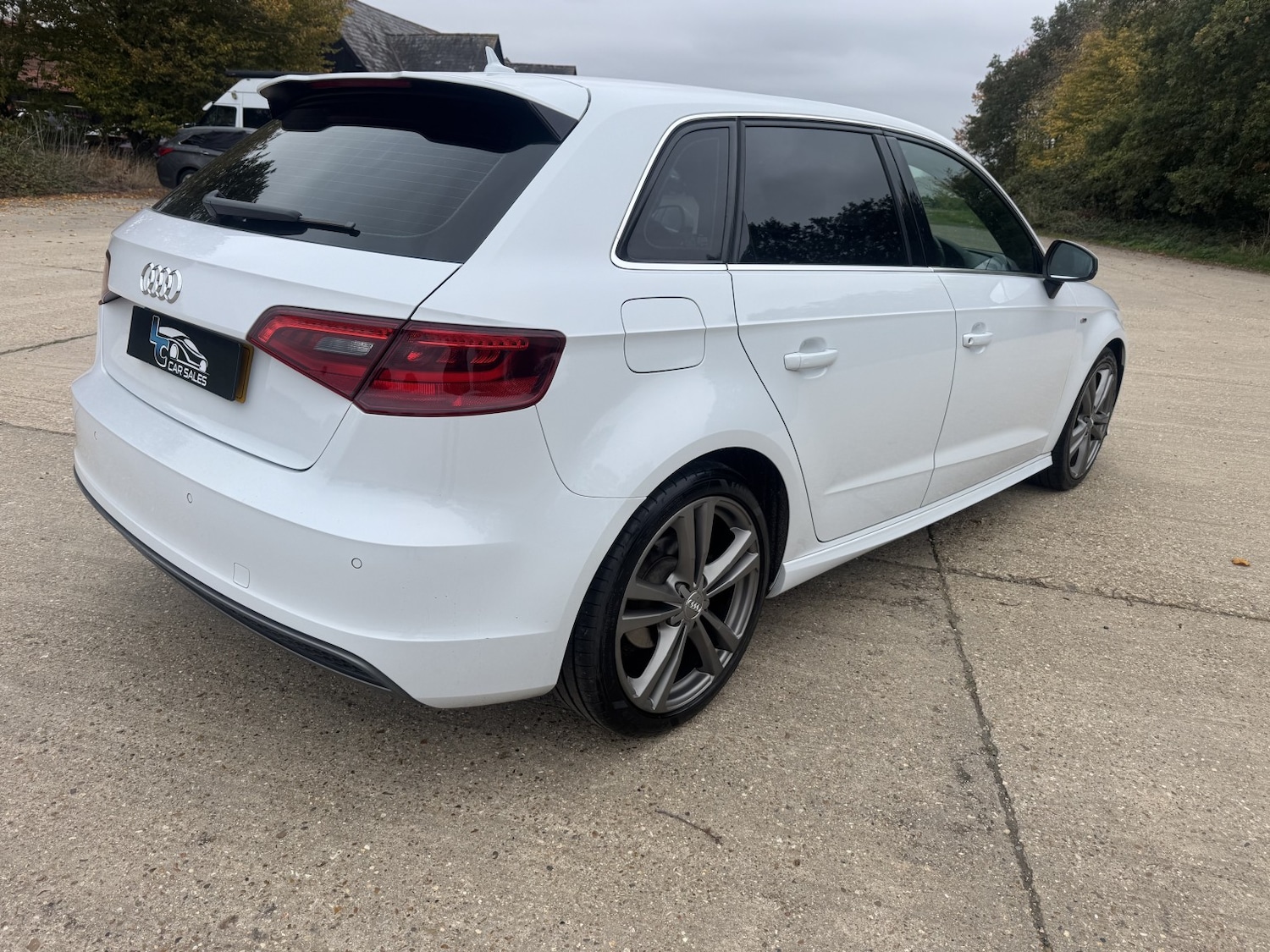 Used Audi A3 2014 for sale - 76799238: Photo 4