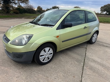 Used Ford Fiesta 2006 for sale - 76478258: Photo