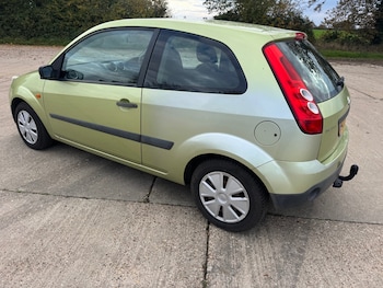 Used Ford Fiesta 2006 for sale - 76478258: Photo