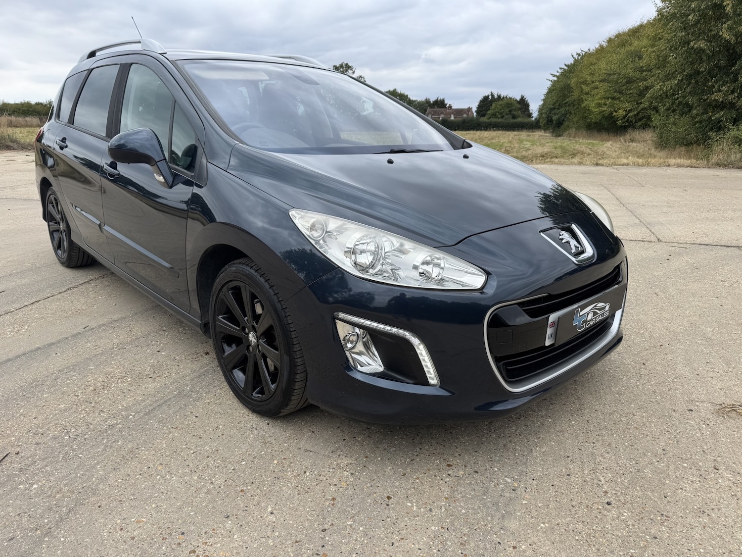 Used Peugeot 308 SW 2011 for sale - 76799224: Photo 1