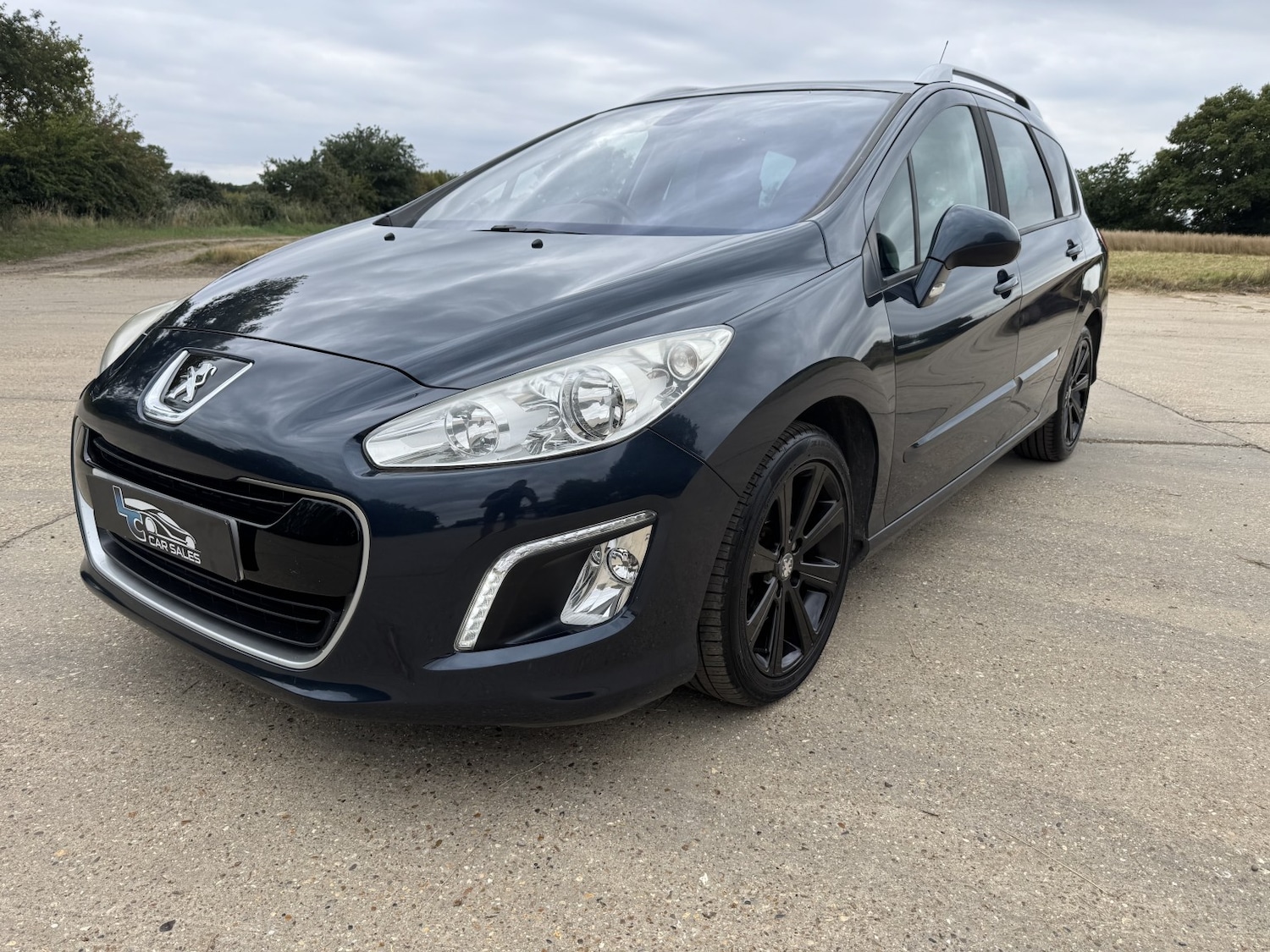 Used Peugeot 308 SW 2011 for sale - 76799224: Photo 2
