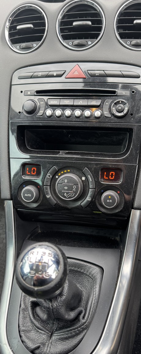 Used Peugeot 308 SW 2011 for sale - 76799224: Photo 8