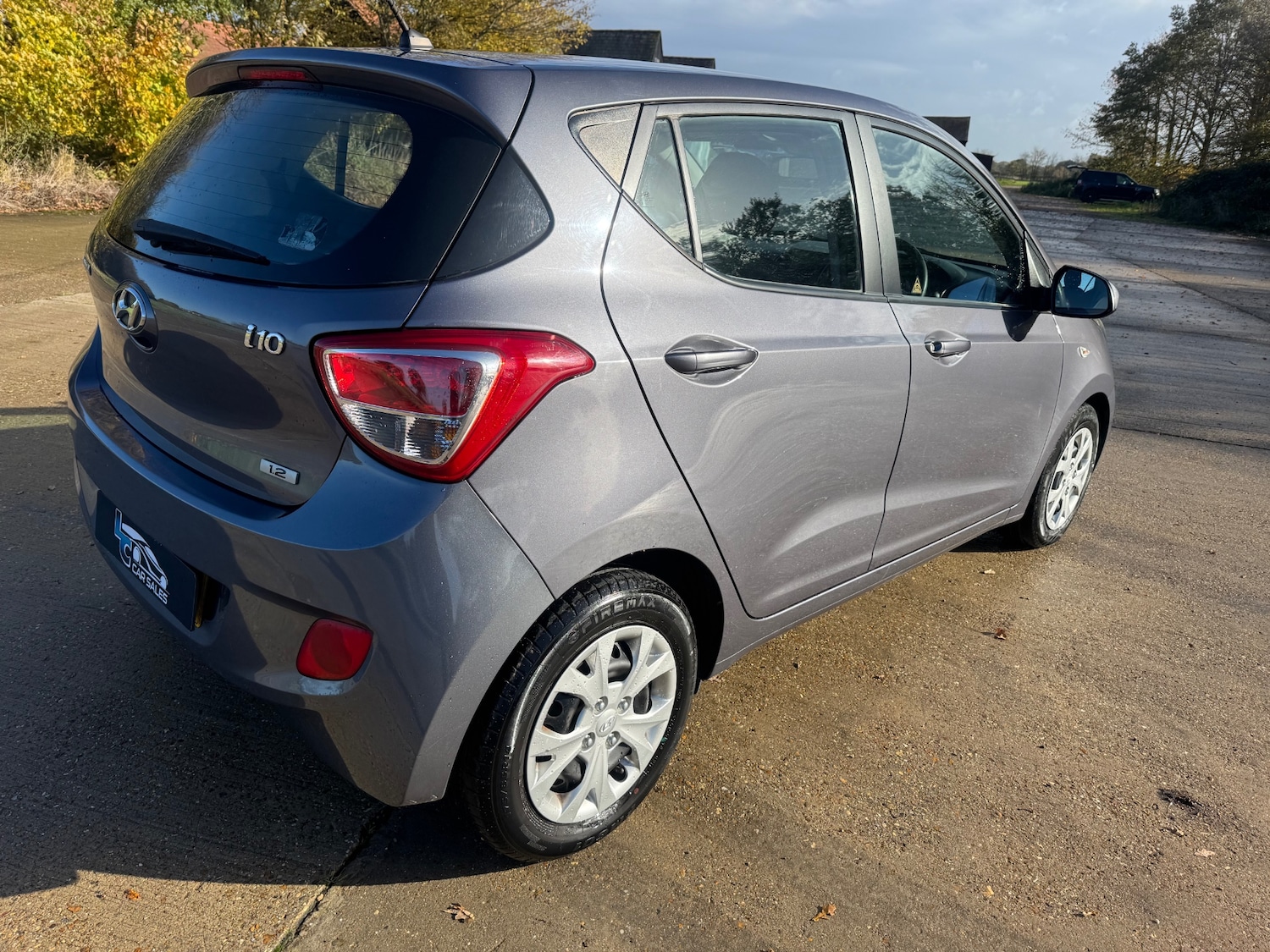 Used Hyundai i10 2014 for sale - 76436328: Photo 4