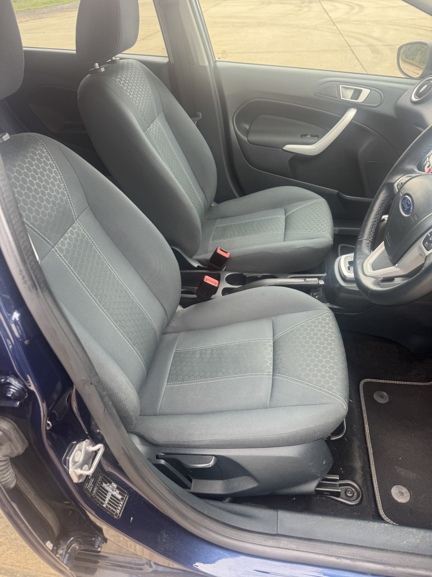 Used Ford Fiesta 2012 for sale - 77636939: Photo 6
