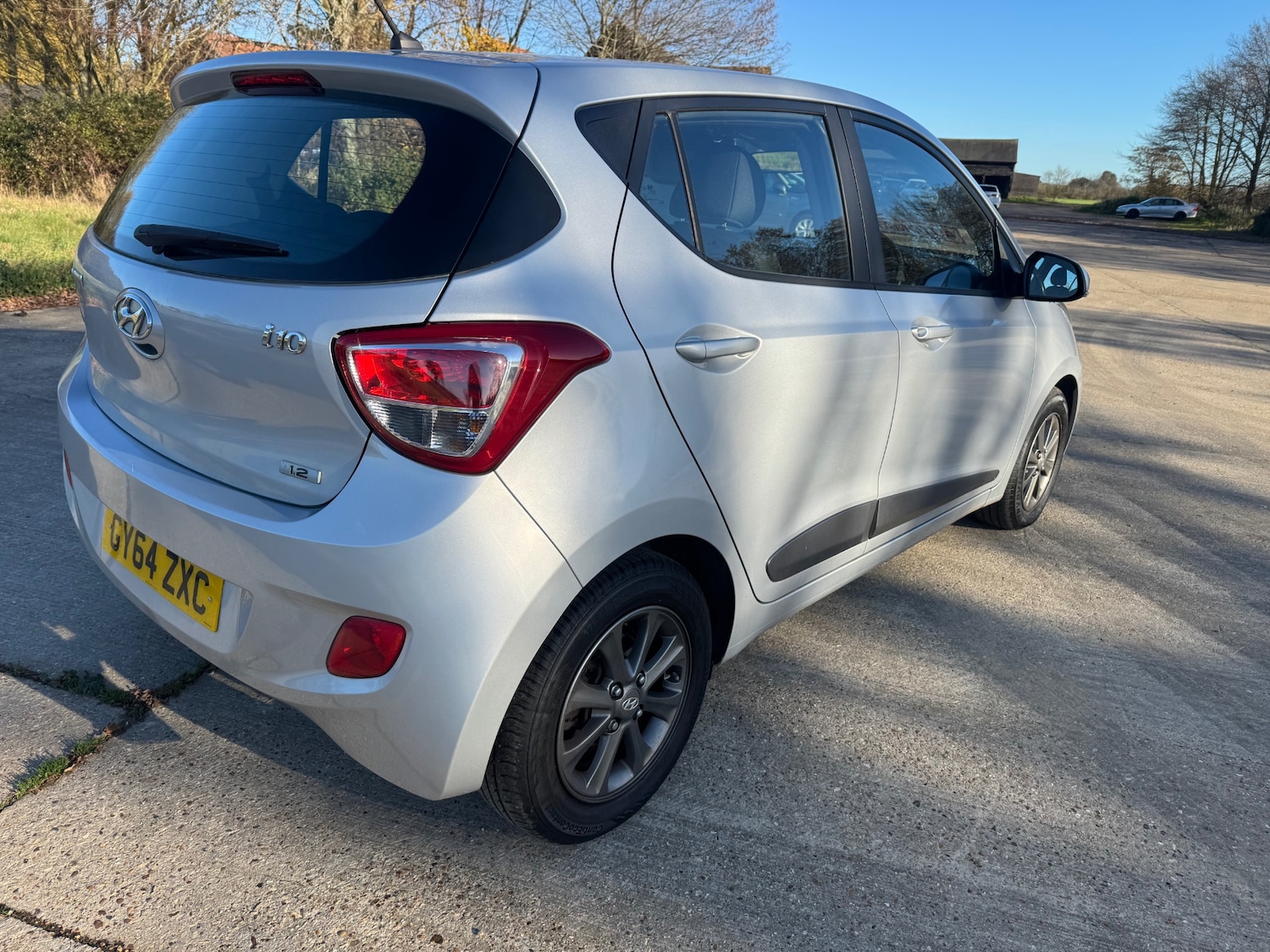Used Hyundai i10 2014 for sale - 76757105: Photo 4