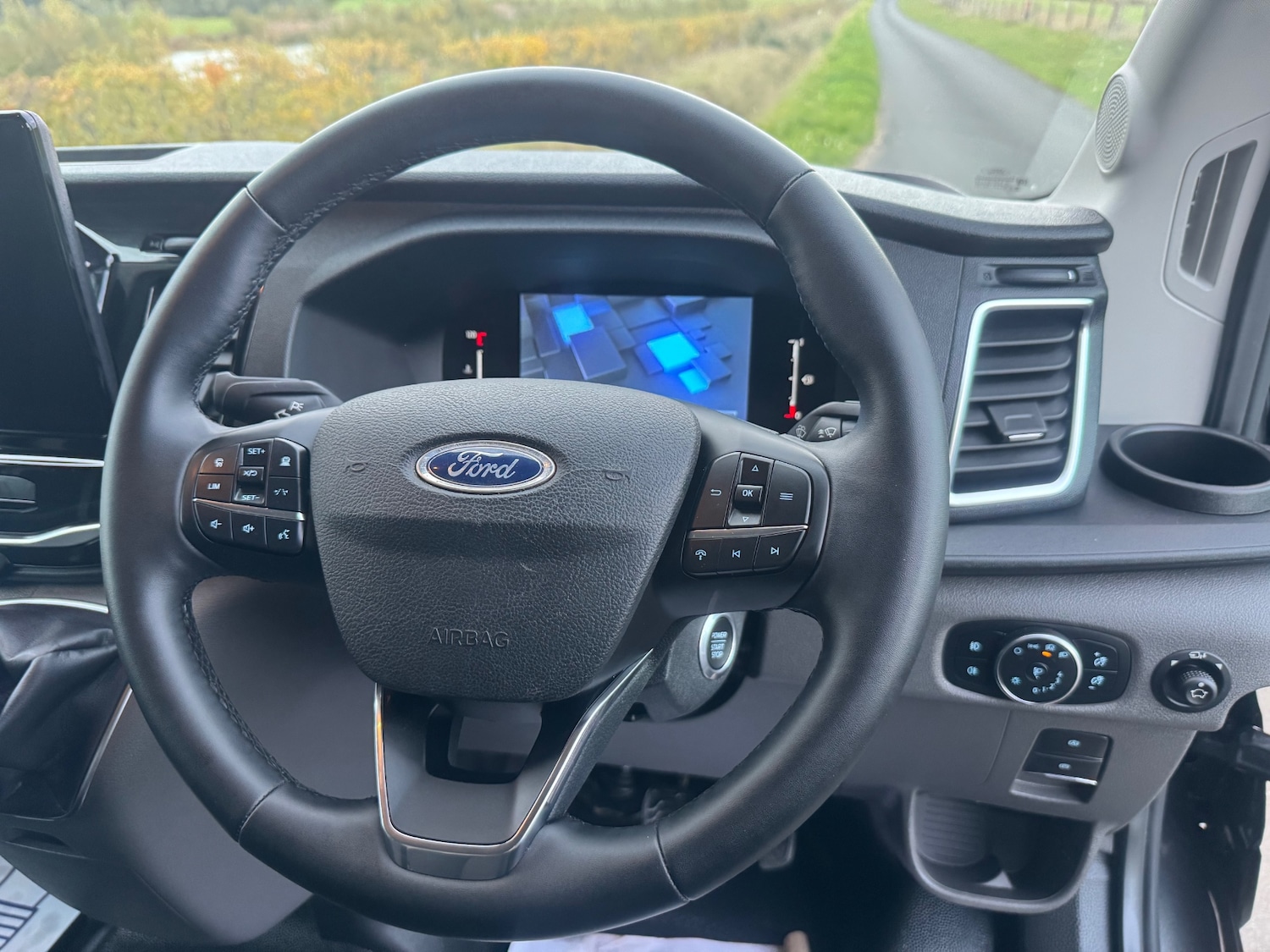 Used Ford Transit 2025 for sale - 76421032: Photo 9