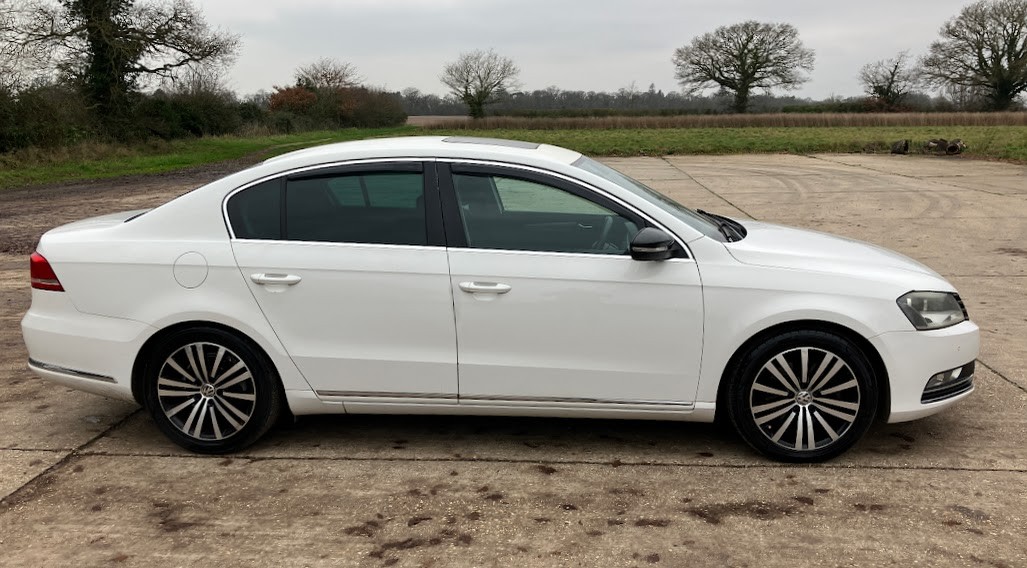 Used Volkswagen Passat 2011 for sale - 77453170: Photo 2