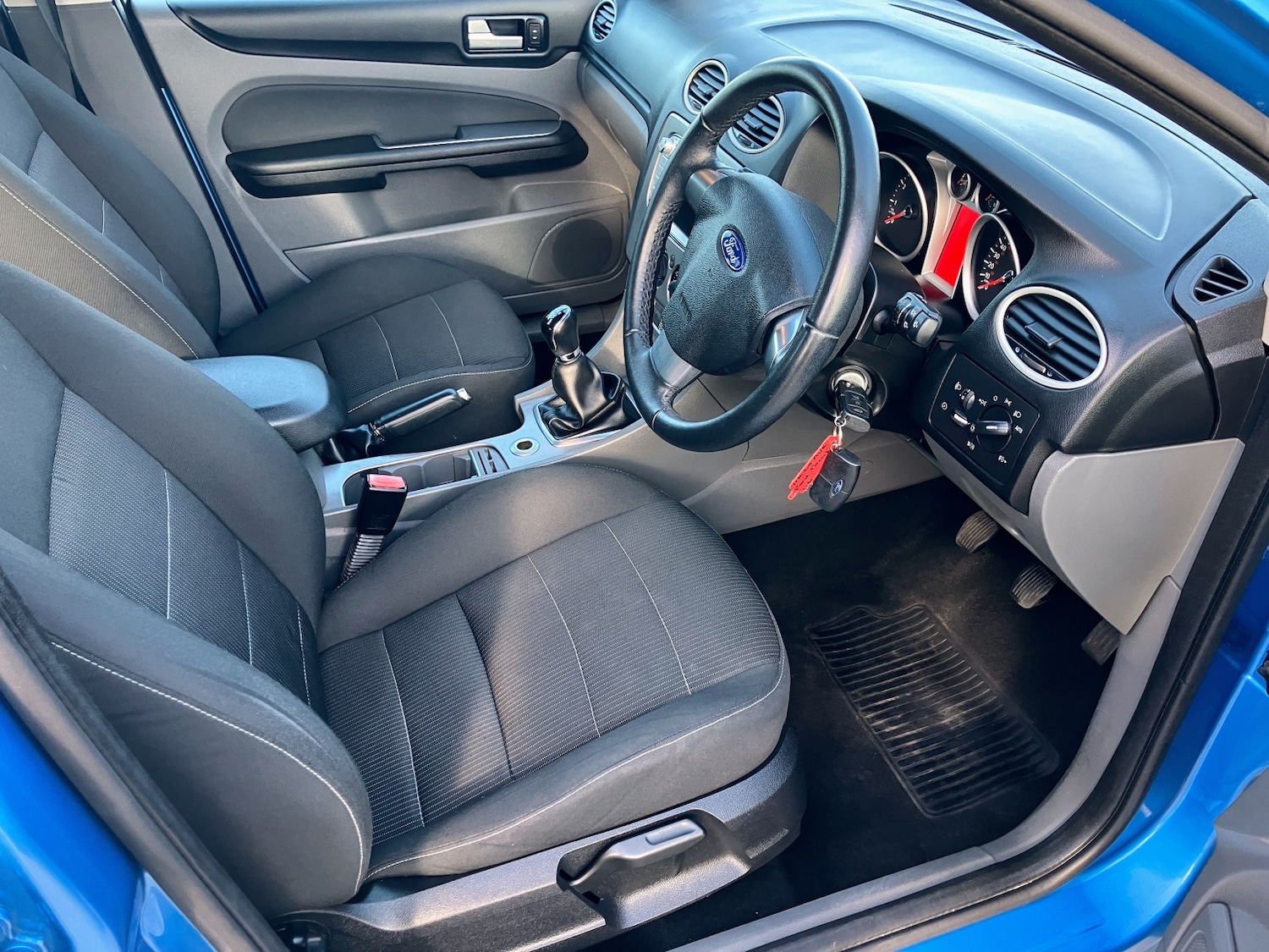 Used Ford Focus 2011 for sale - 78070386: Photo 8