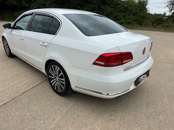 Used Volkswagen Passat 2011 for sale - 75604645: Photo