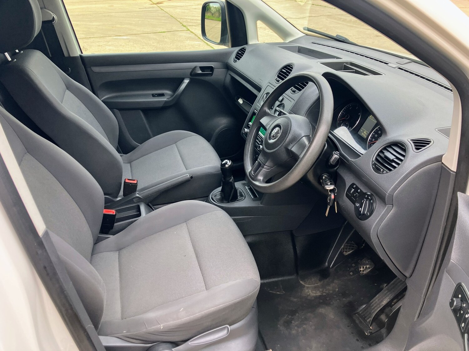 Used Volkswagen Caddy 2014 for sale - 78098246: Photo 9