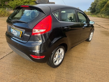Used Ford Fiesta 2012 for sale - 75946934: Photo