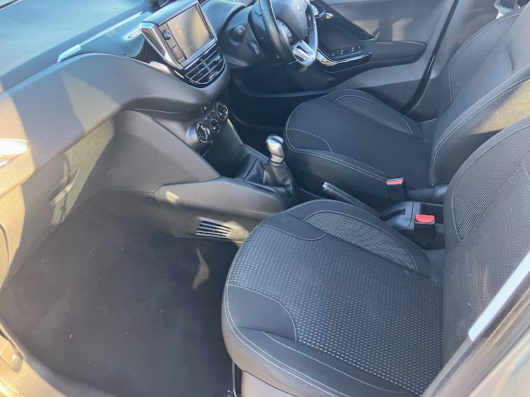 Used Peugeot 208 2018 for sale - 77135914: Photo 15