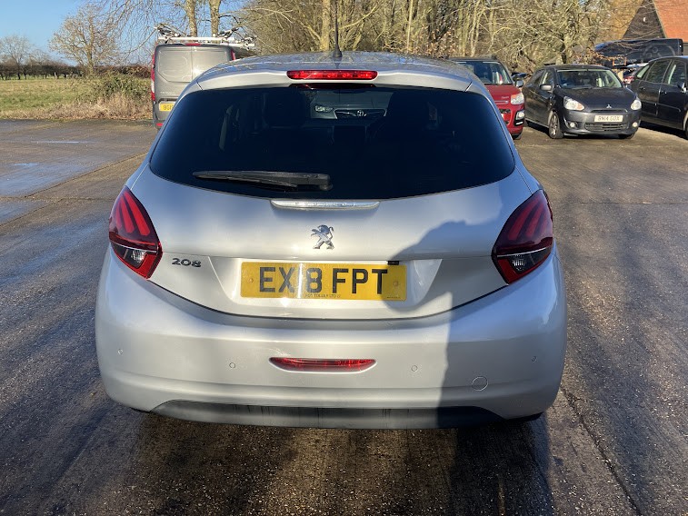 Used Peugeot 208 2018 for sale - 77135914: Photo 7