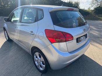 Used Kia Venga 2012 for sale - 76170456: Photo 3