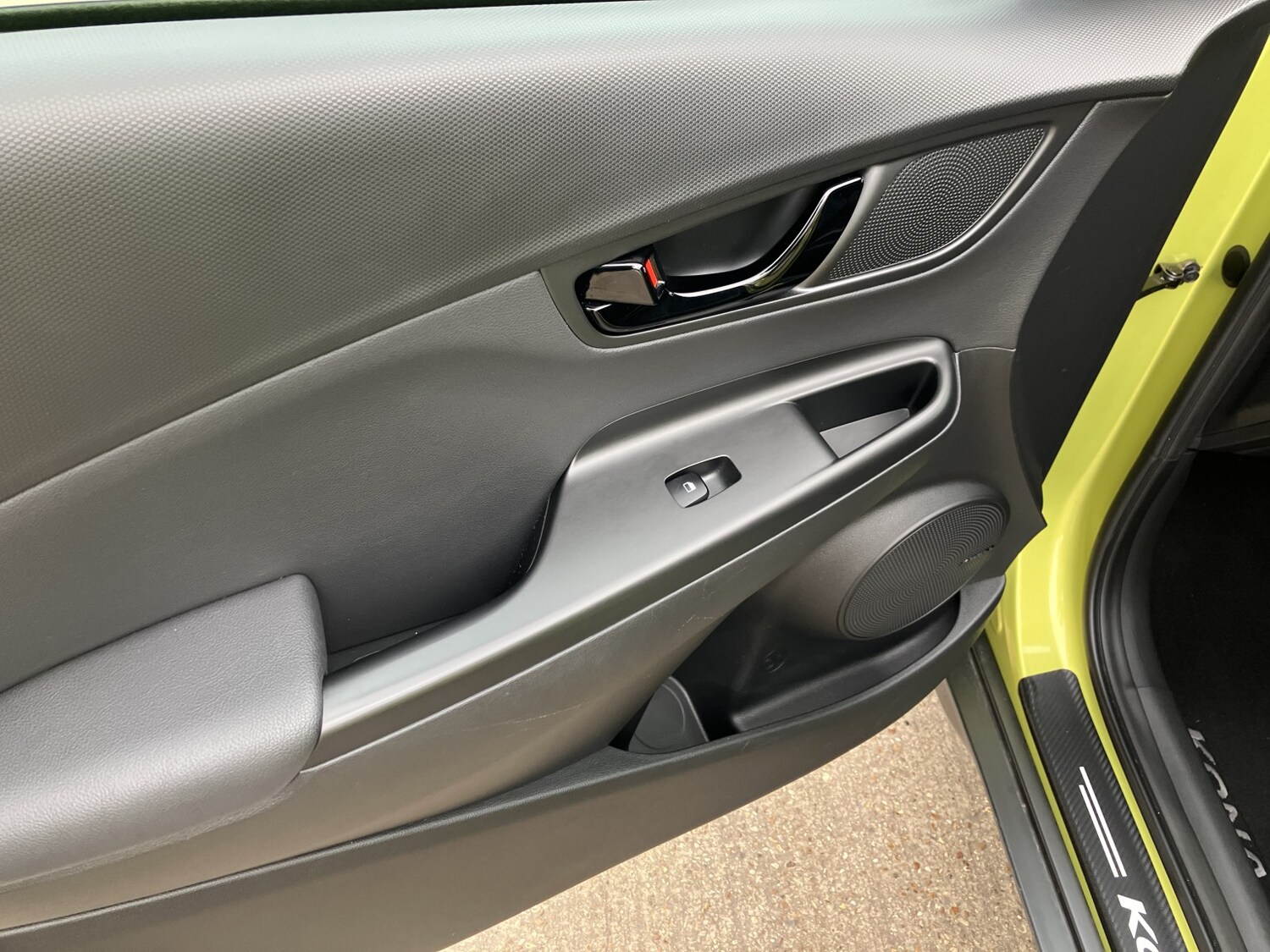 Used Hyundai KONA 2018 for sale - 77681732: Photo 17