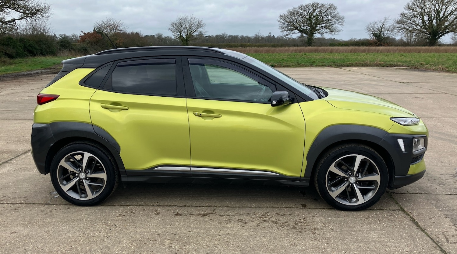 Used Hyundai KONA 2018 for sale - 77681732: Photo 2