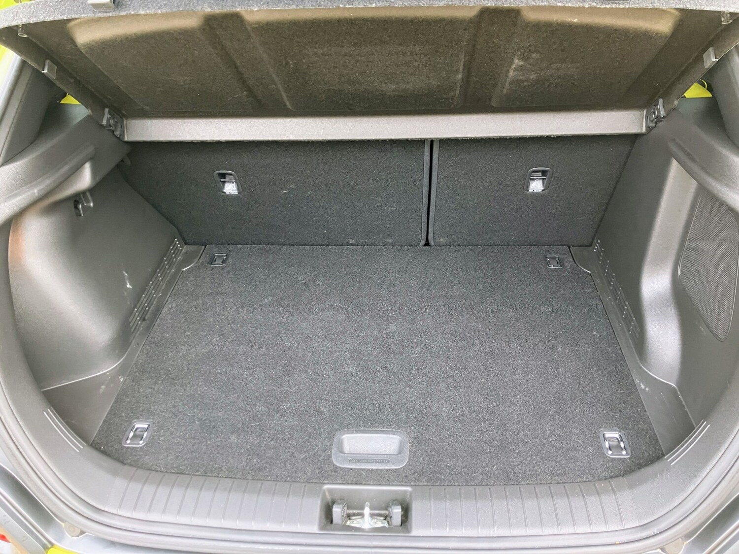 Used Hyundai KONA 2018 for sale - 77681732: Photo 22