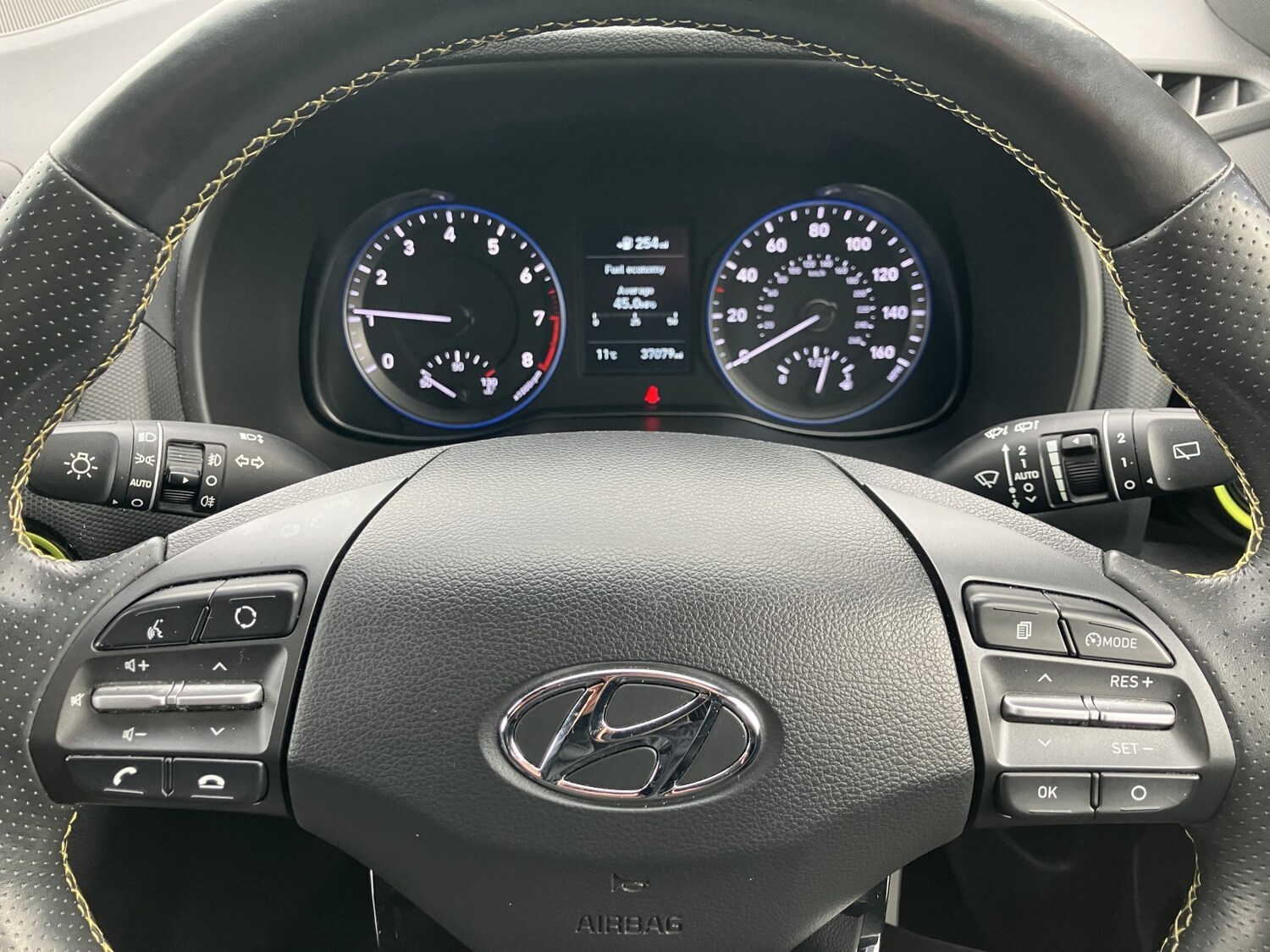 Used Hyundai KONA 2018 for sale - 77681732: Photo 29